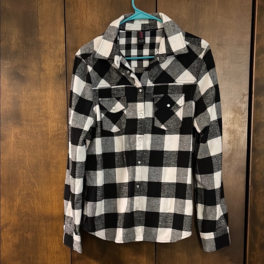 Urban Black and White Plaid Shirt